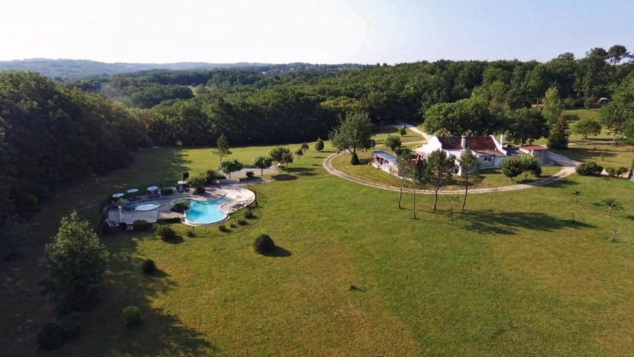 La Clairiere - Ecolieu De Vacances Lamothe-Fenelon Экстерьер фото