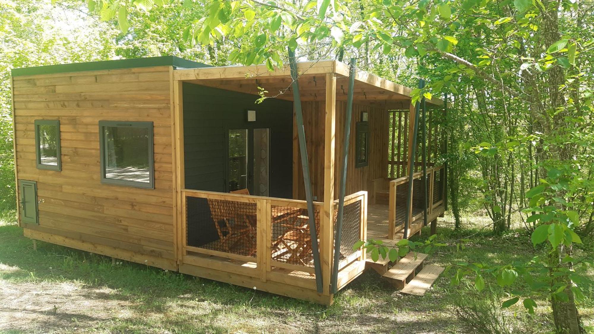 La Clairiere - Ecolieu De Vacances Lamothe-Fenelon Экстерьер фото